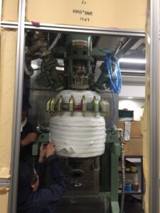 板橋区蓮沼実験装置断熱保護フード設置作業2