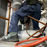 横浜市港北区_塩ビ排気ダクト配管作業3