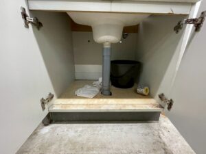 西池袋_大学研究室実験台撤去3