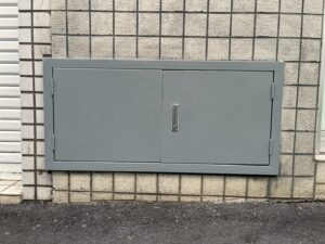 下北沢落書き除去作業4