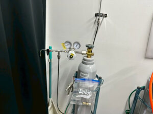 N2配管作業4